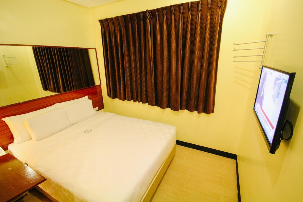 Go Hotels Tacloban Dış mekan fotoğraf