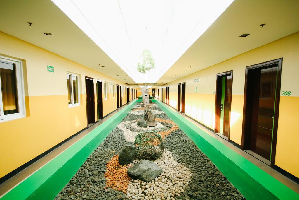 Go Hotels Tacloban Dış mekan fotoğraf